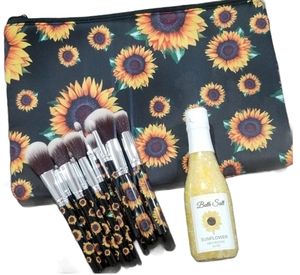 Sunflower set..bag, brushes and bath salts